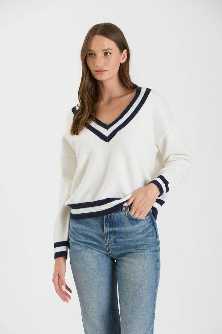 Women's Sweaters - CONTRAST LINE V NECK LONG SLEEVE KNIT SWEATER -  - Cultured Cloths Apparel