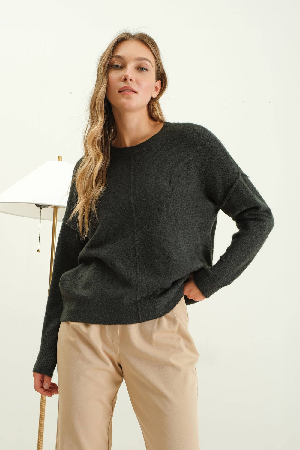 Women's Sweaters - SOLID CREWNECK FRONT SEAM KNIT SWEATER - HUNTER GREEN - Cultured Cloths Apparel