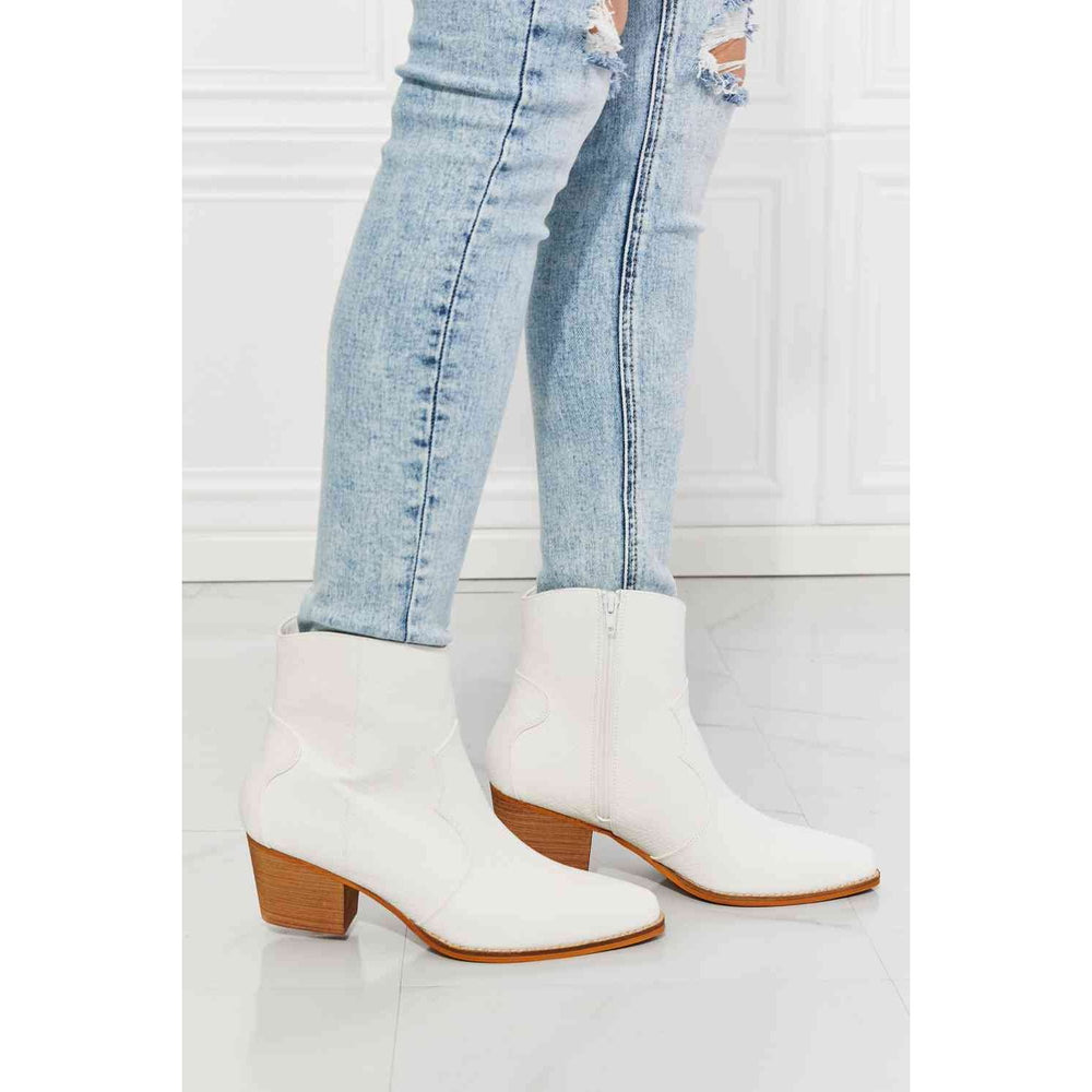 Shoes - MMShoes Watertower Town Faux Leather Western Ankle Boots in White -  - Cultured Cloths Apparel